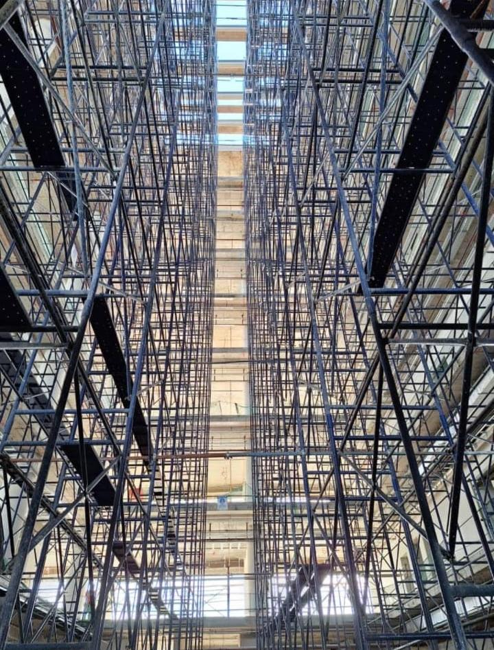 Schach steel scaffolding system in use